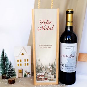Garrafa de Vinho com Rótulo Personalizado e Caixa em Madeira – Mod.7